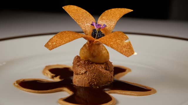 Liévre à la Royale in castagna, completamente vegetale
