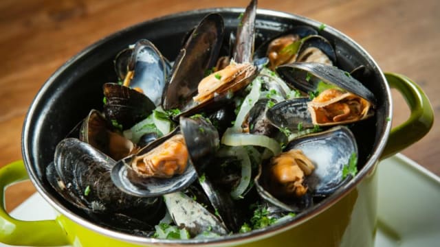 Moules
