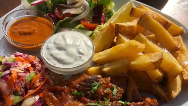 Popadom John's, Lloret de Mar