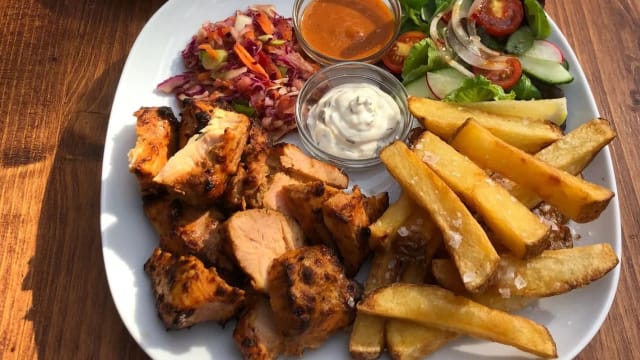 Popadom John's, Lloret de Mar