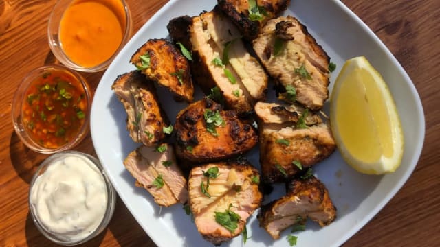 Popadom John's, Lloret de Mar