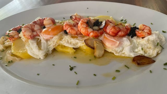 CARABINEROS HUEVOS FRITOS