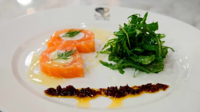 Pressé de saumon gravelax au homard et gingembre