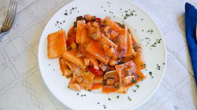 Suggerimento dello chef Paccheri Melanzana e pesce spada