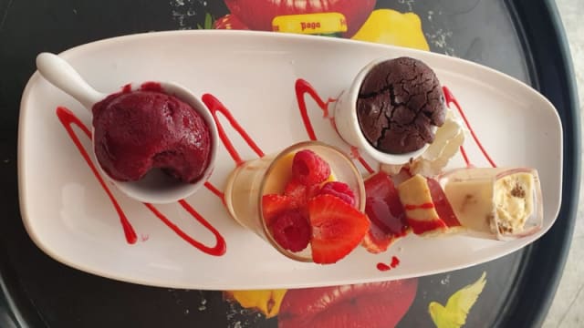 Café Gourmand