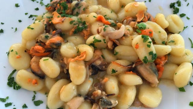 Gnocchi al suchetto di cozze