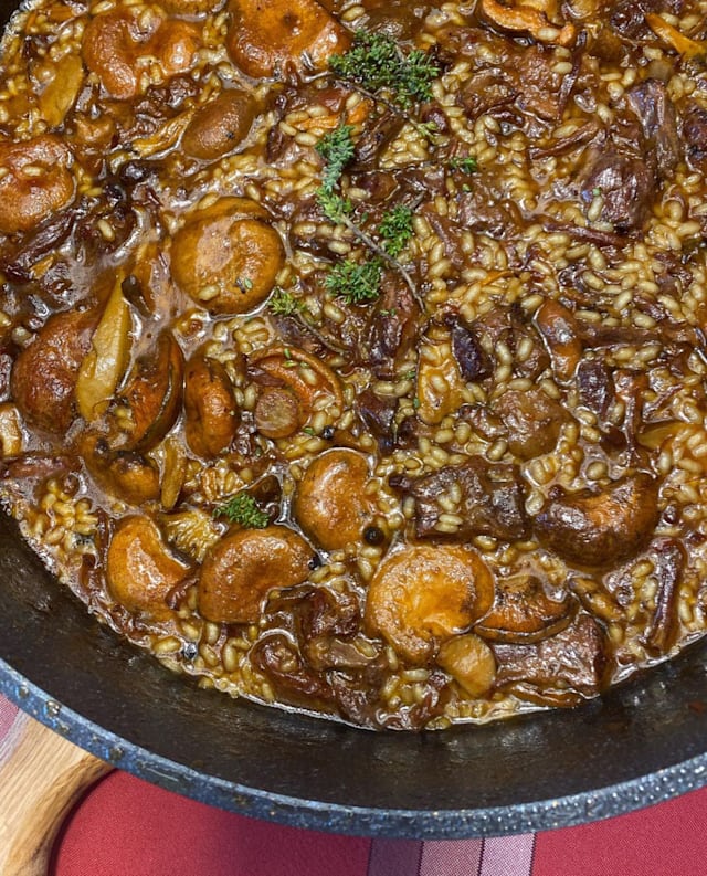 Meloso de rabo de toro con setas