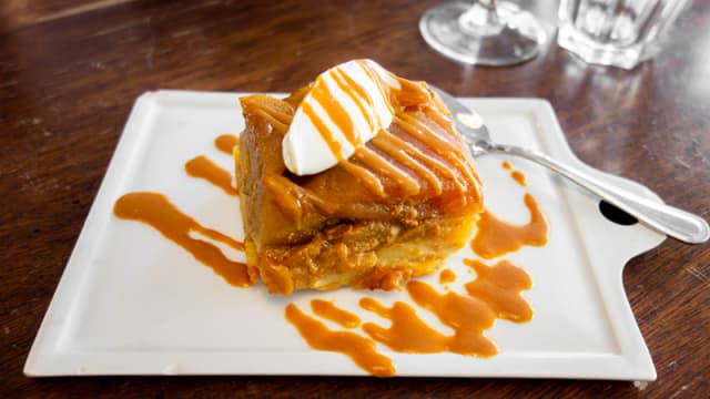 La tarte tatin, crème fraiche épaisse