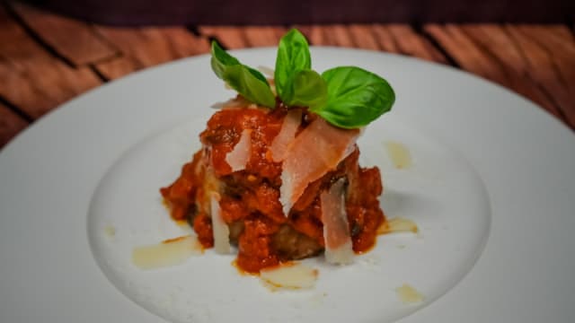                           Parmigiana di Melanzane   