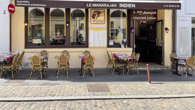 LE MAHARAJAH, Versailles