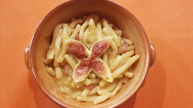 Maccheroncini ai Fichi