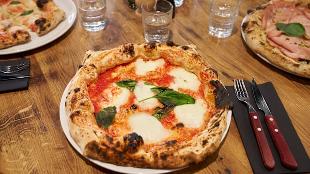 Magari Pizza Östermalm, Stockholm