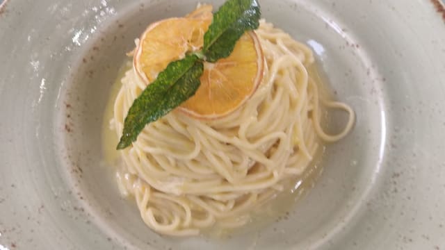 Tagliolini all'uovo agli Agrumi del Giardino
