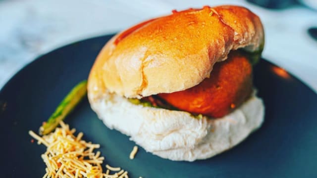 Vada Pav