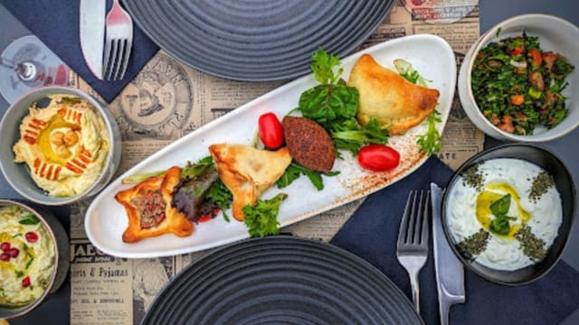 Amuse-bouches et mezzes froids
