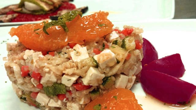 Antipasto vegetariano con quinoa