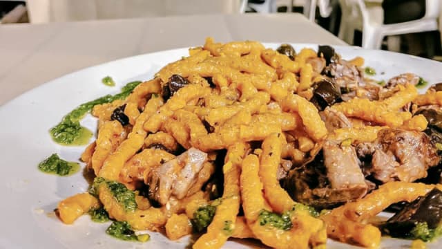 Passatelli con Tonno, Granella di Pistacchio, Olive Taggiasche