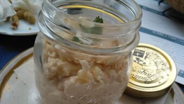 Ensaladilla rusa tradicional