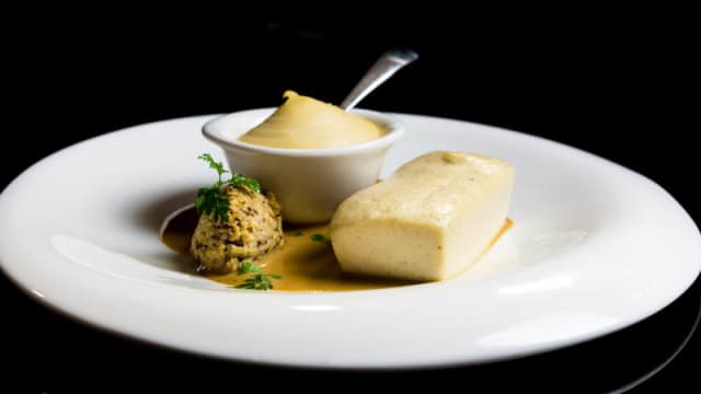 Mousse de féra sauce écrevisses