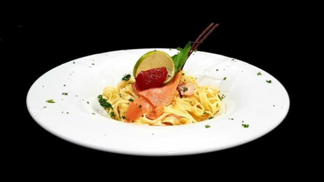 TAGLIATELLES AU SAUMON