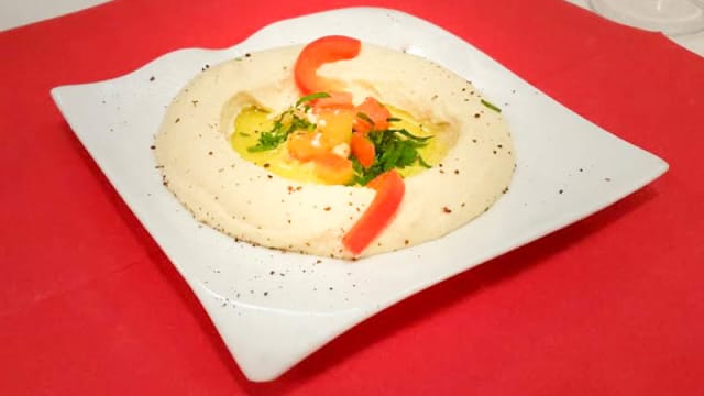 hummus