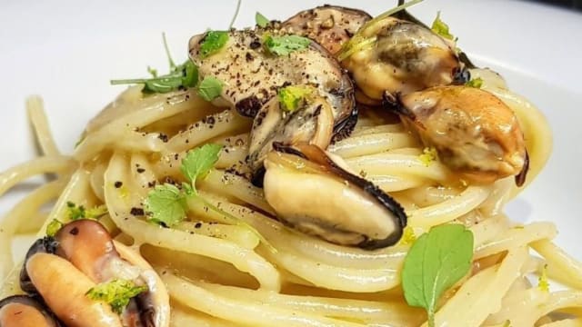spaghetti ai frutti di mare
