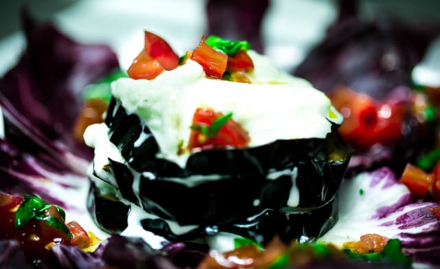Millefeuilles aubergines et straciatella