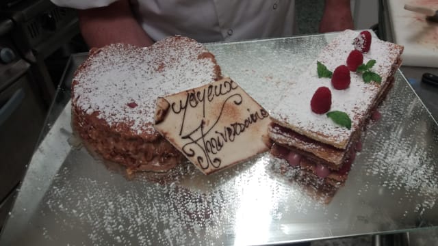 Miroir de gâteaux d'anniversaire