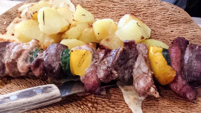 carne con patate