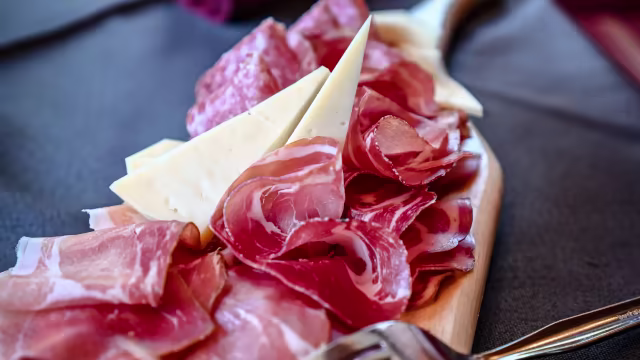 Tagliere misto di salumi e formaggi
