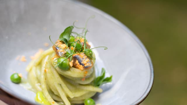 SPAGHETTONE SORELLE SALERNO, FAVE E PISELLI, SARDINE, 'NDUJA DI SUINO NERO