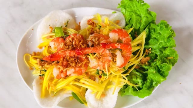 Salade de mangue vert aux crevettes