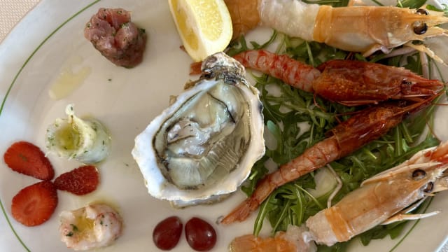 Il nostro crudo di pesce 