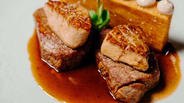 ornedó Rossini, molho Madeira e figo confitado