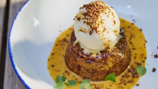 Toffee Cake