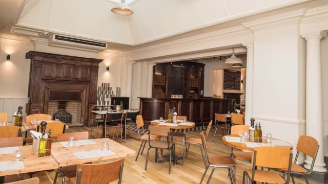 Franco Manca Cheltenham, Cheltenham