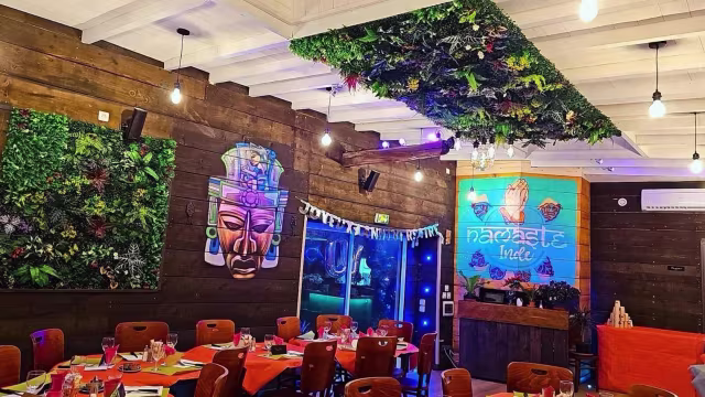 Namaste Inde, Saulx-les-Chartreux