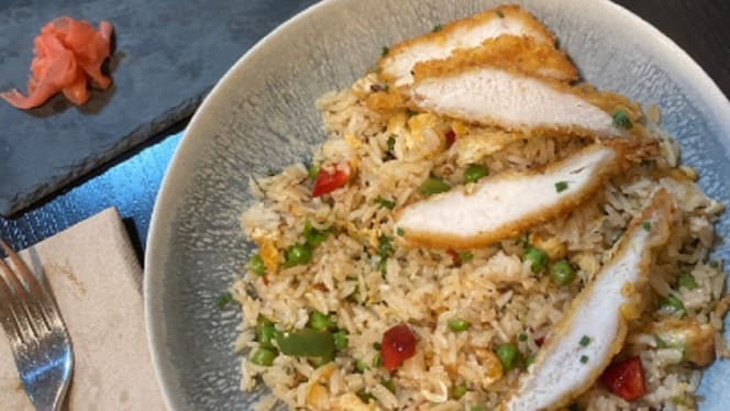 Hana Sushi & Wok - 2