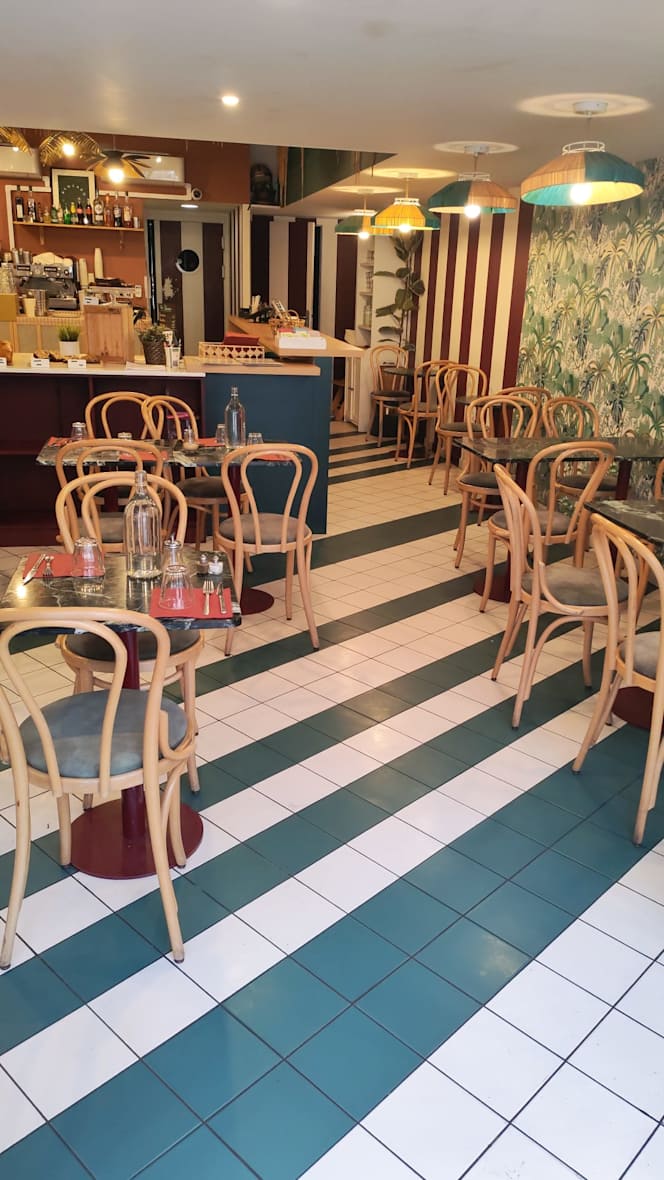 Amazone Café - 9