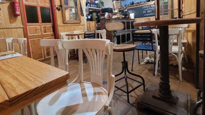 Tabanco El Anticuario - 9