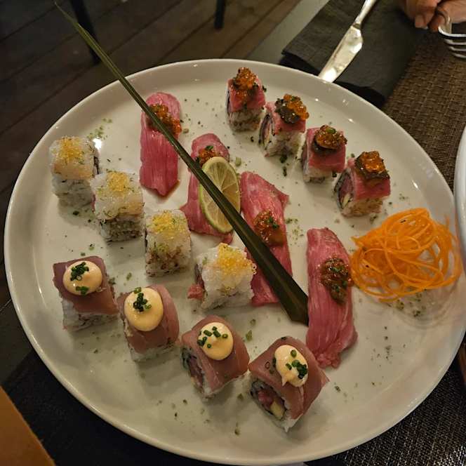 Picasso Lounge Bar - 8