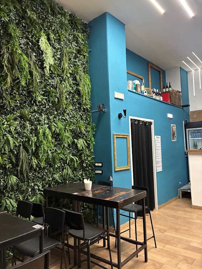 Picasso Lounge Bar - 2