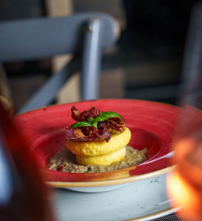 GOLA Gourmet Kitchen - 3