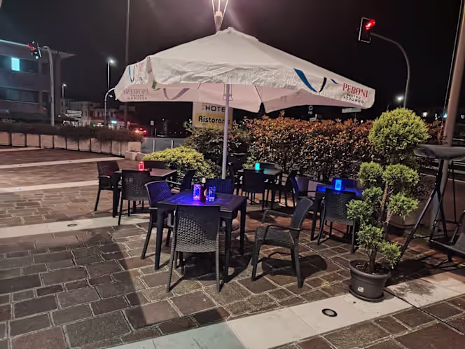 Ariston Bar Ristorante Di Mac Sabry - 3