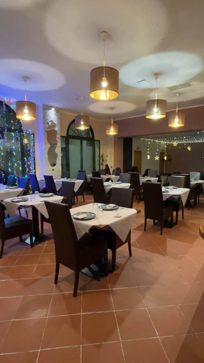 The Indian Grill House Ristorante Indiano - 0