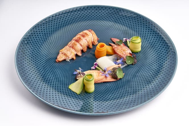 THE NIQ BAR & RESTAURANT - 1