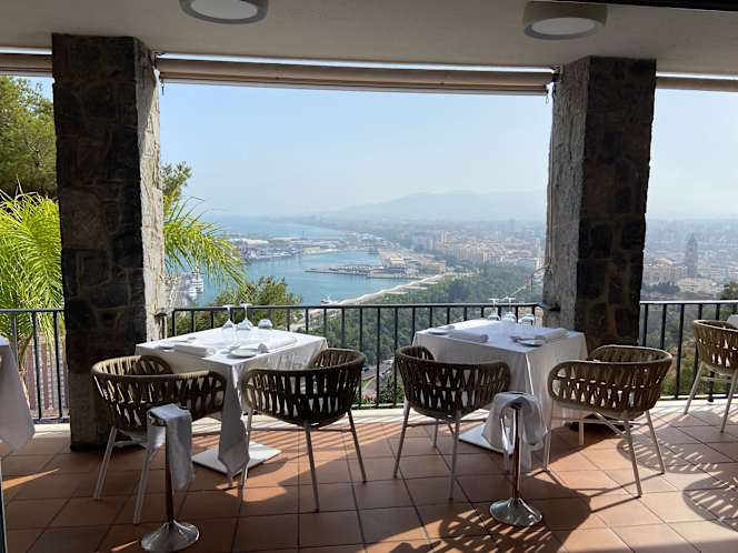 Restaurante Parador de Málaga Gibralfaro - 9