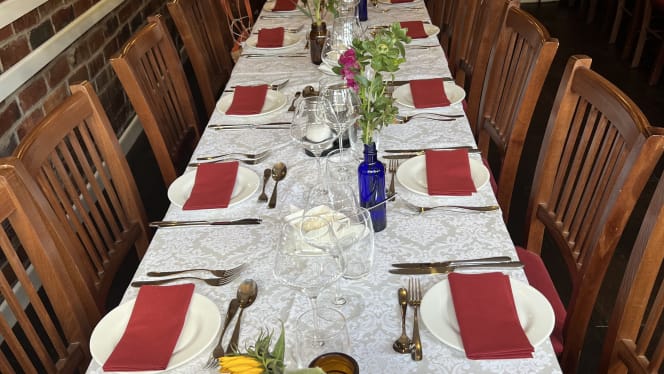 Vito's Italian Restaurant - 6