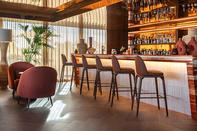 Zénite Rooftop Bar - 0