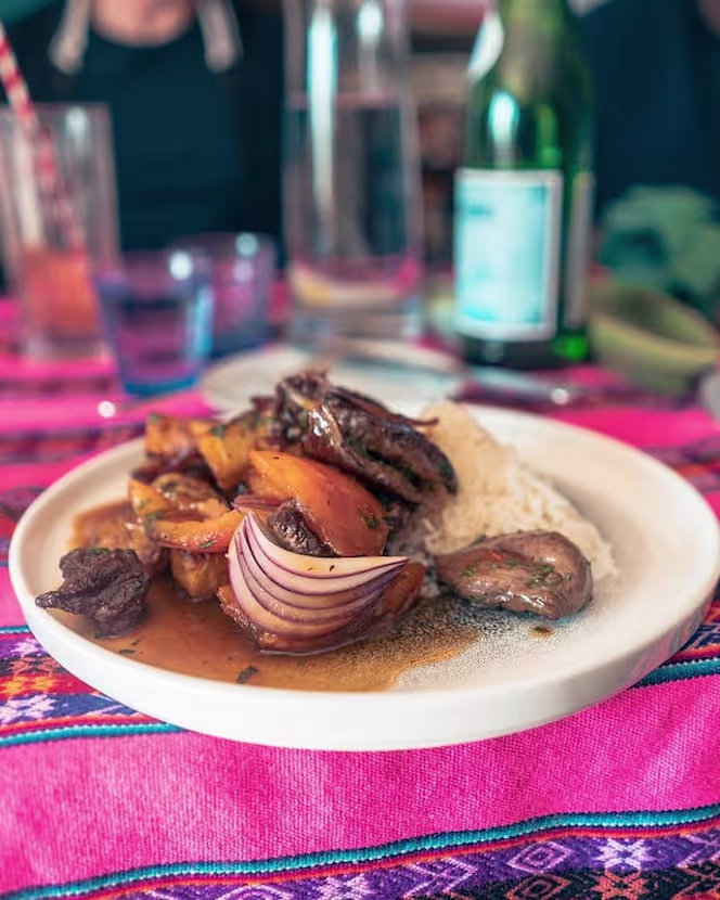 Kusikuy Peruvian Cuisine & Pisco Bar - 6